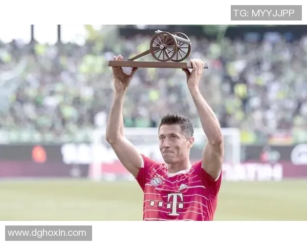 德国足球主教练的战术革新与球队未来发展探讨